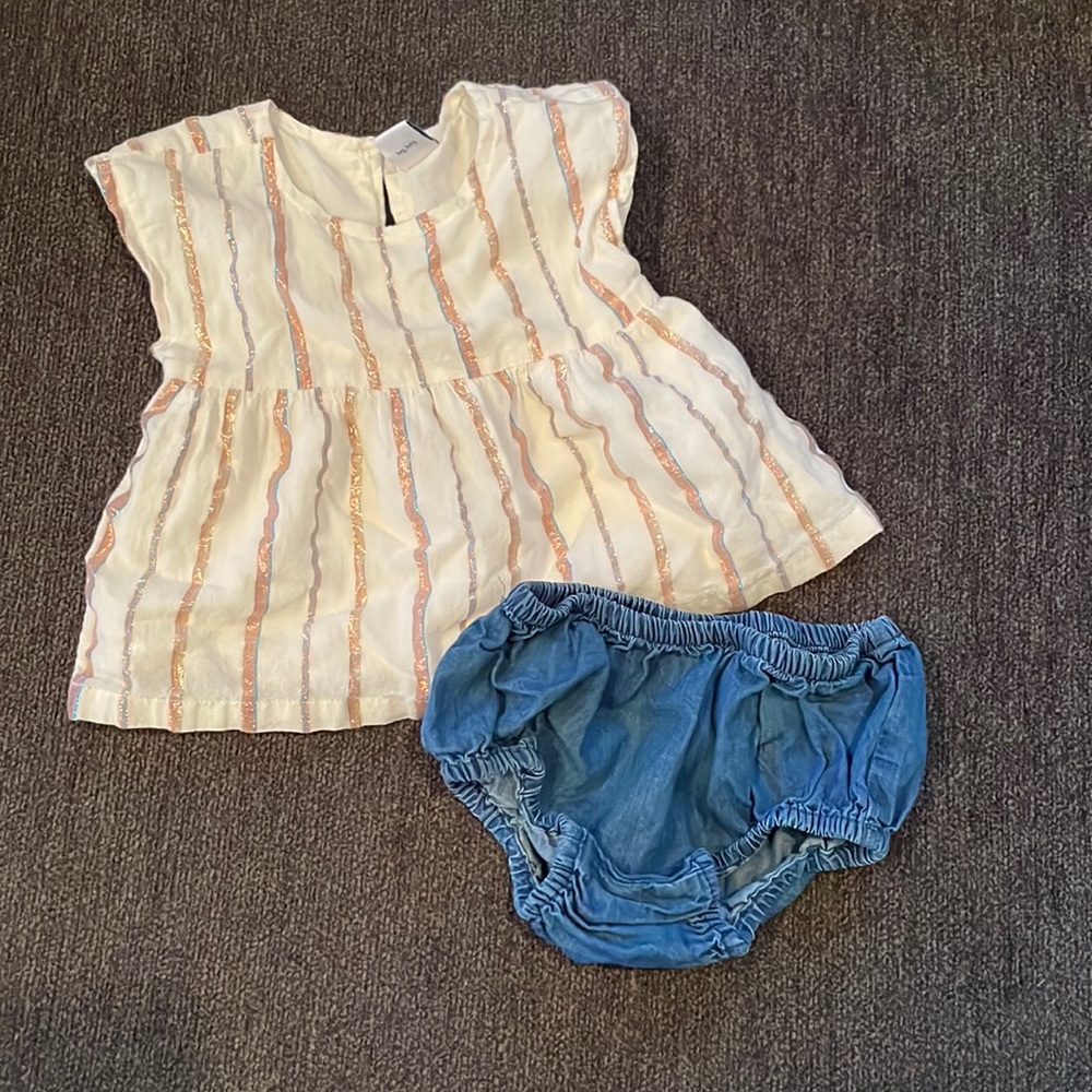 Old Navy outfit